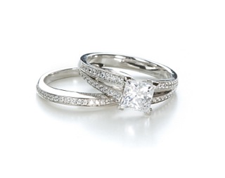 Engagement Ring Options & Tips